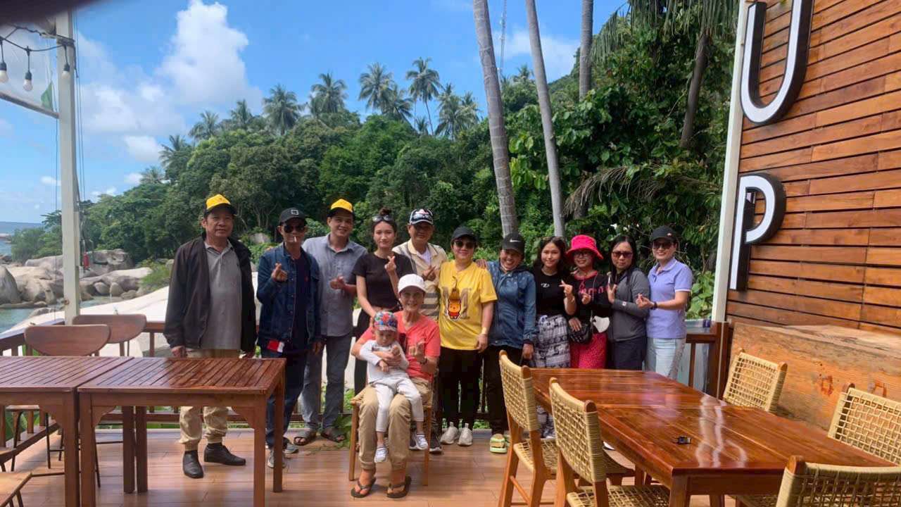 khach_doan_haiminhtour_dulich_hon_son_optimized
